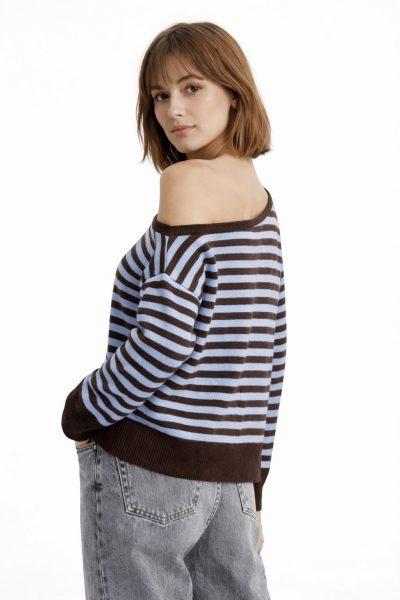 Alternative view of PY3959381082